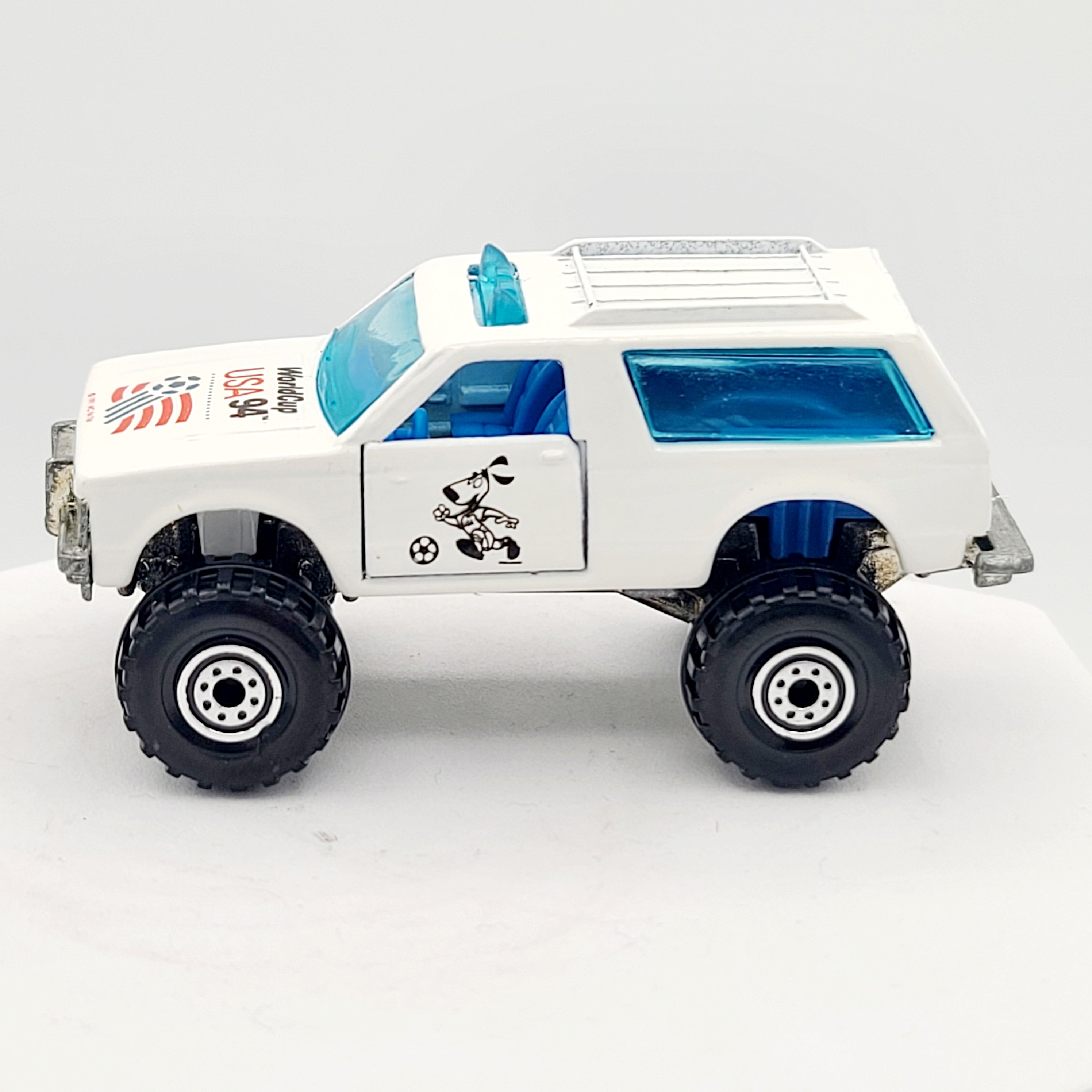 Hot Wheels Chevy Blazer 4x4 (1994 HW World Cup '94 USA 5 Pack - Multipack Exclusive)